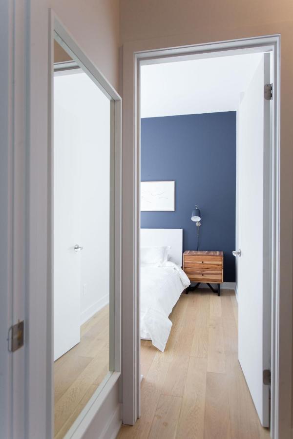 Huge & Swanky By Atwater Market By Den Stays * Montréal